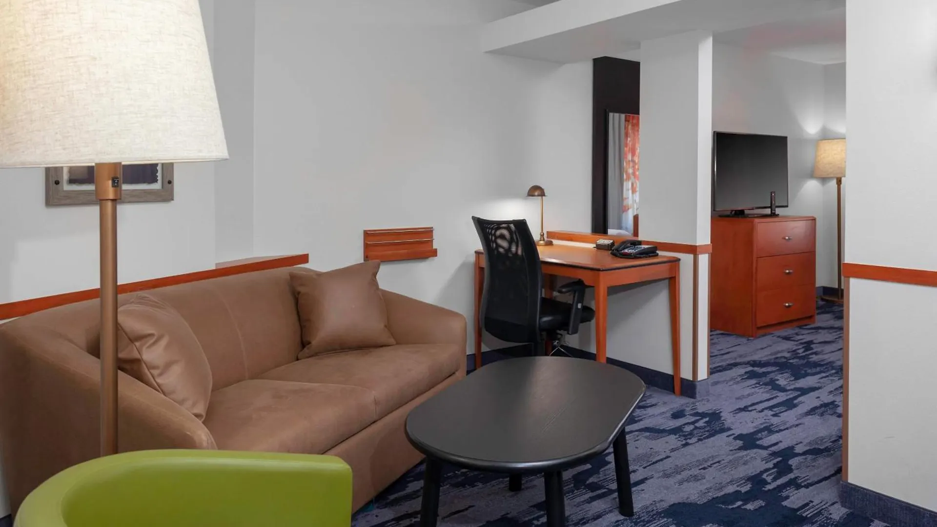 Fairfield Inn & Suites By Marriott Matthews Charlotte 3*,